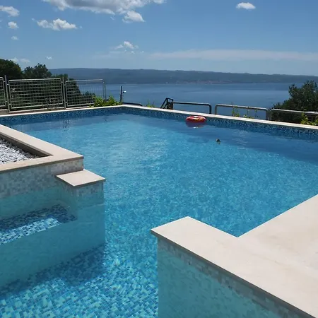 Сasa de vacaciones Holiday R&a