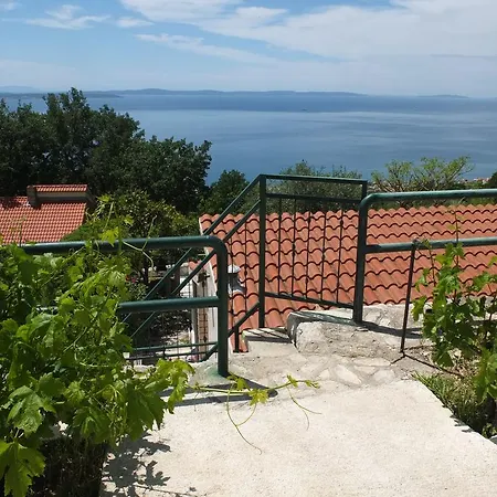 Сasa de vacaciones Holiday R&a Podstrana